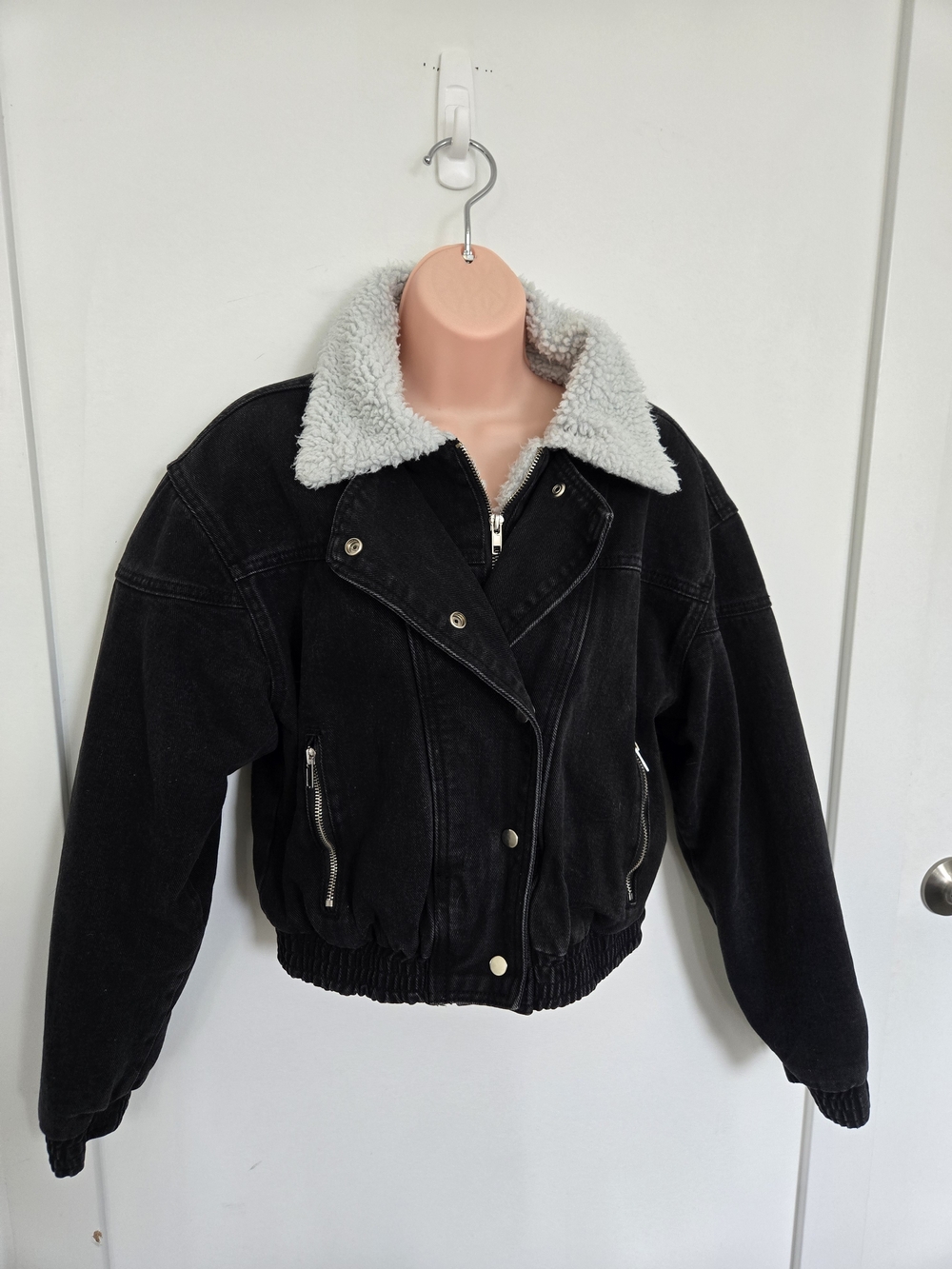 Princess Polly Black Sherpa-Lined Bomber Jacket S/M